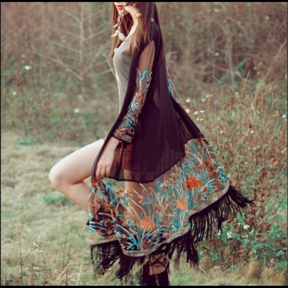 💐Handmade Floral Embroidered/Kimono Coverup💐